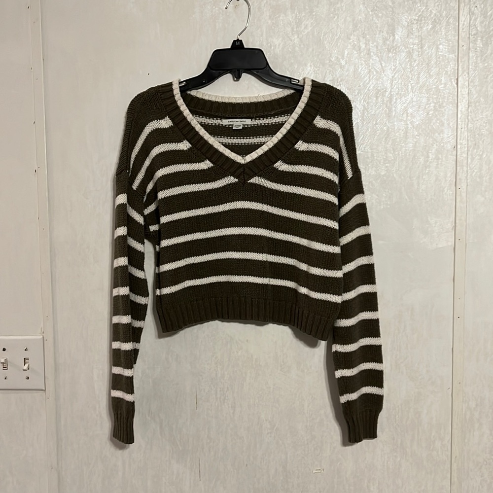 American eagle sweater